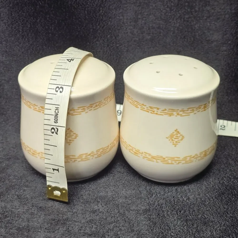 Vintage Mirage Corelle by Corning Salt & Pepper Shaker Made In Japan